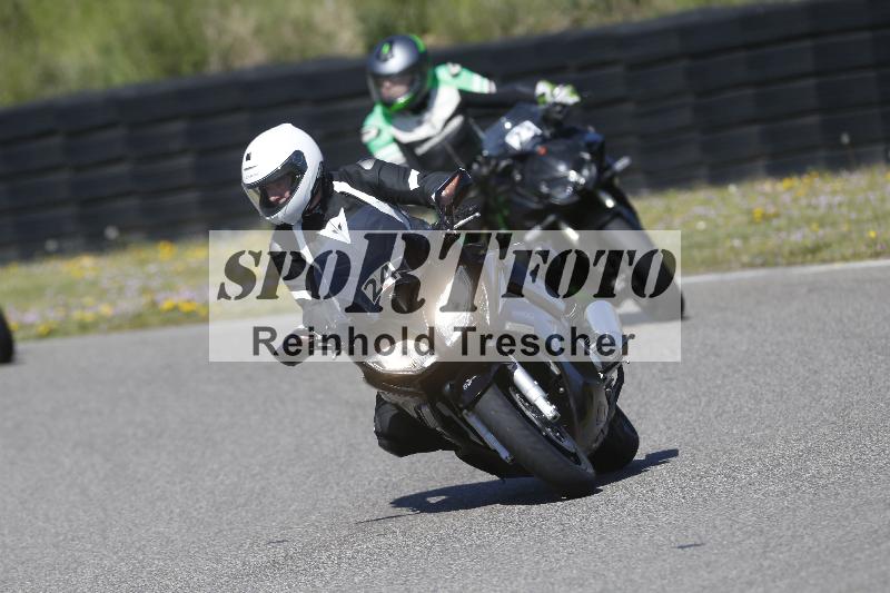 /05 07.04.2026 Cornu Master School ADR/Gruppe rot/24